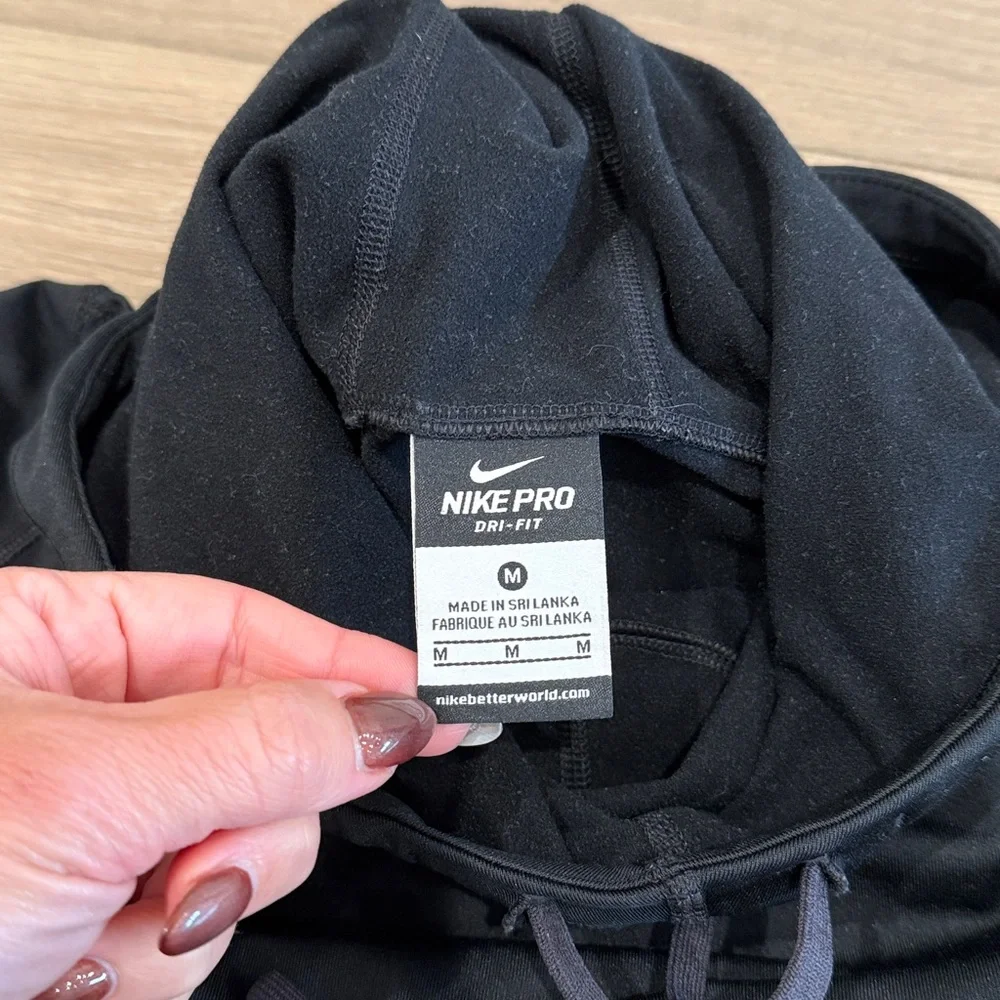 NIKE‎ PRO Black Hyperwarm Fitted Long Sleeve Pullover Active Hoodie Size Medium